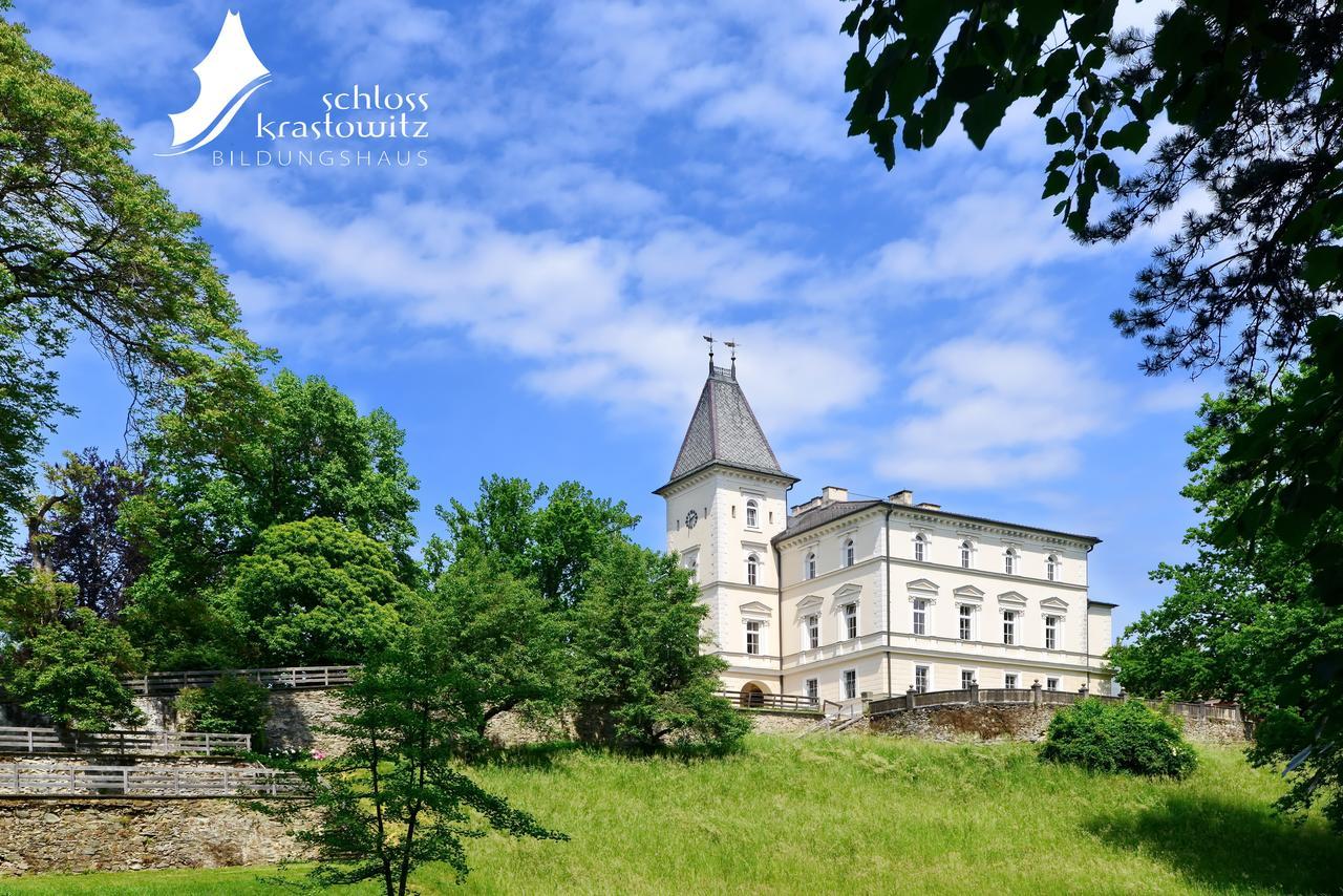 فندق كلاغنفورتفي  Bildungshaus Schloss Krastowitz المظهر الخارجي الصورة